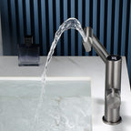 Nerova | Smart Single-Hole Bathroom Faucet with Temperature Readout