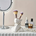 Liora | Distinctive Modern Ceramic Vases