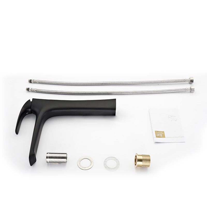 Brass Single-Lever Bathroom Faucet for One-Hole Sinks