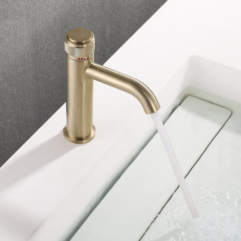 Single-Handle Bathroom Mixer Faucet for Hot and Cold Water