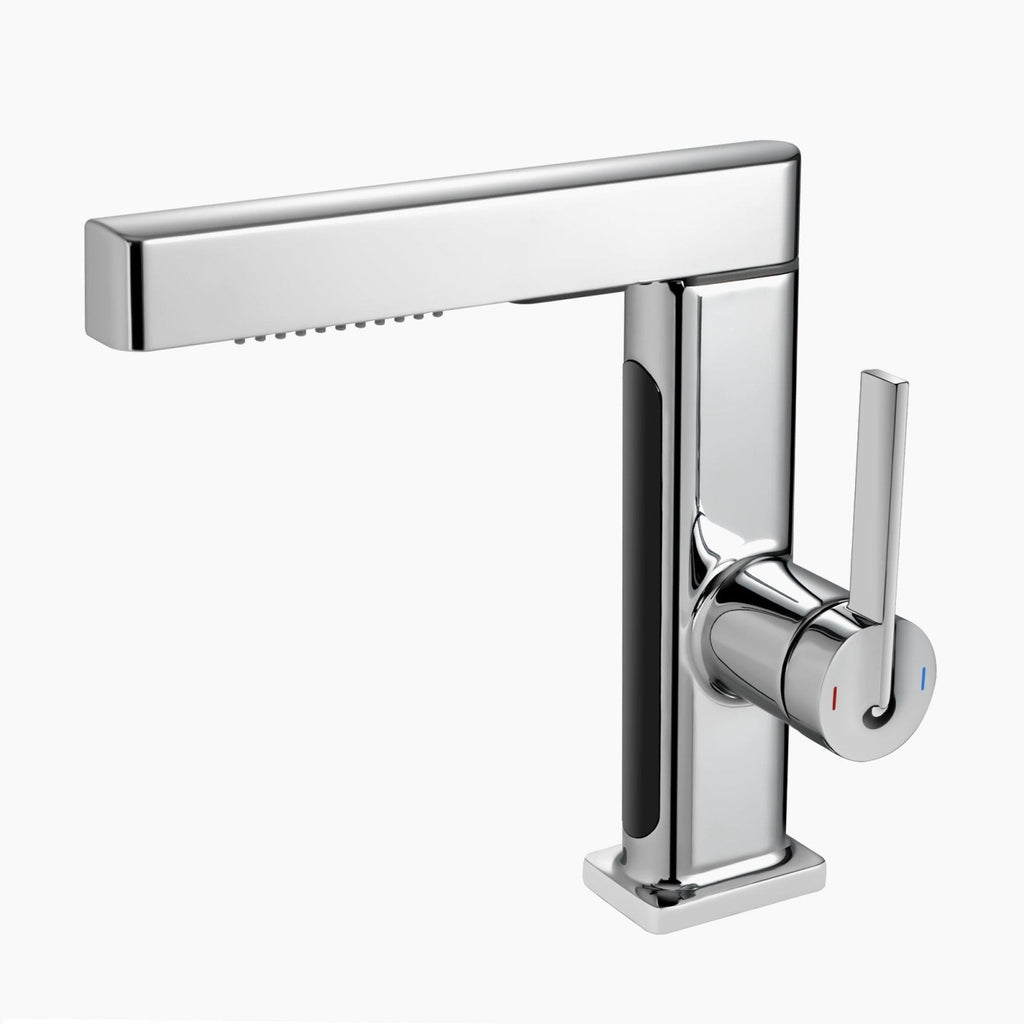 Alyra Single-Hole Pull-Out Faucet With Temperature Readout