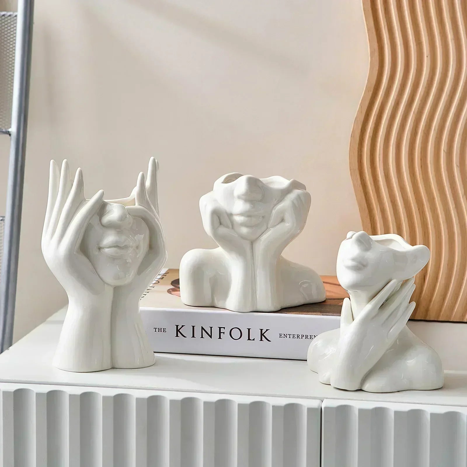 Liora | Distinctive Modern Ceramic Vases