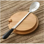 Keramische Kaffeetasse mit Holzgriff