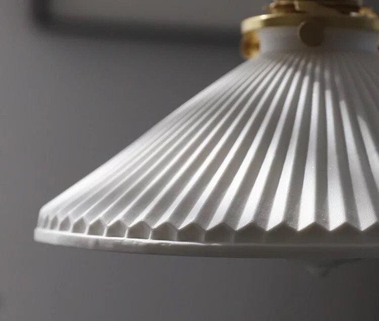 Kiyomi | Pleated Hat-Shaped Japanese Ceramic Pendant Lamp With LED Bulb Included