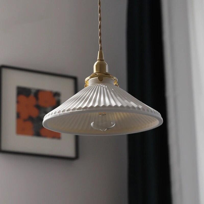 Kiyomi | Pleated Hat-Shaped Japanese Ceramic Pendant Lamp With LED Bulb Included