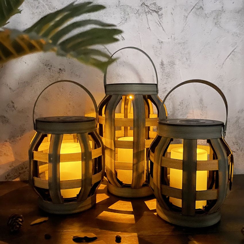 Kirel | Cross-Weave Rattan Solar Outdoor Light