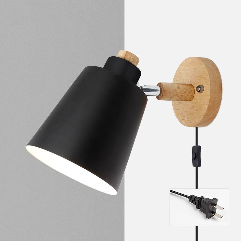 Plug-In Rotating Reading Light