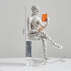 Liora | Creative and Elegant Art Sculpture